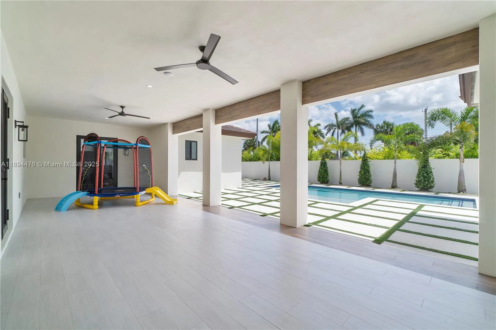 12250 SW 103rd Ter