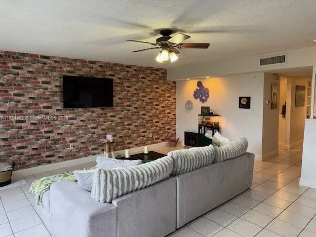 8401 W Sample Rd, #14