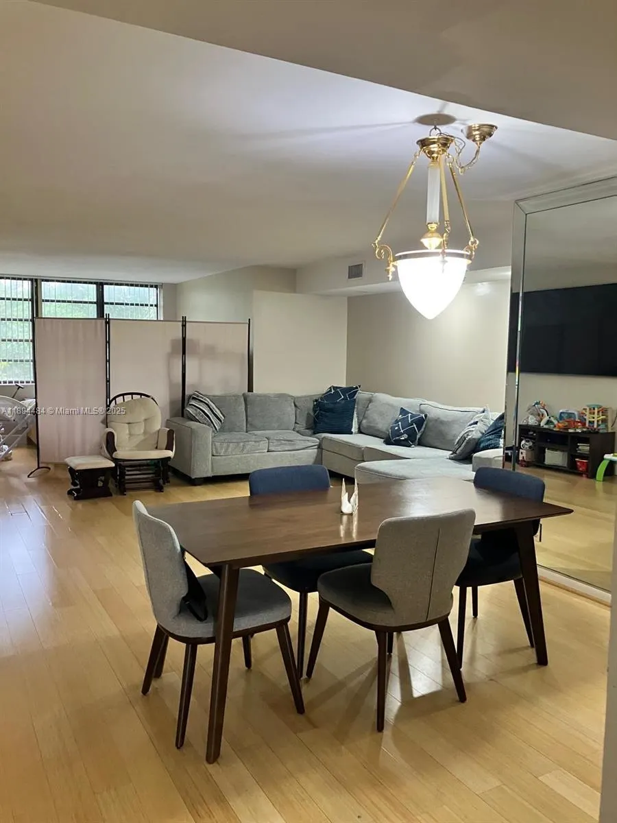 3100 NW 42nd Ave, #D401