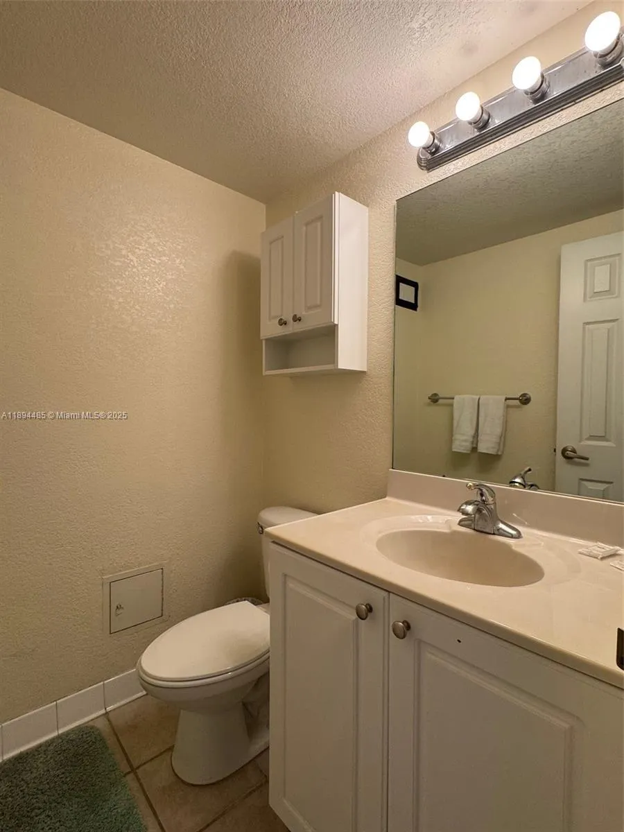 2501 S Ocean Dr, #328