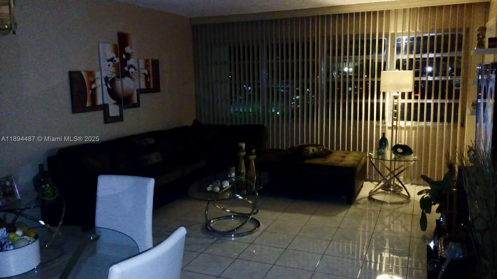 330 SE 2nd St, #102H