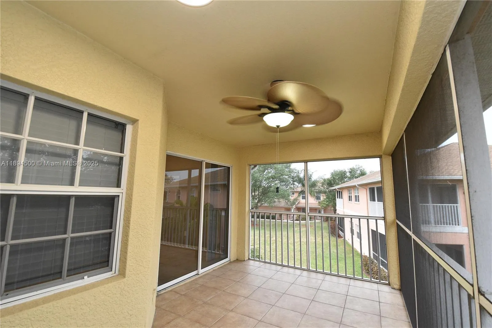19949 Lake Vista Cir, #2