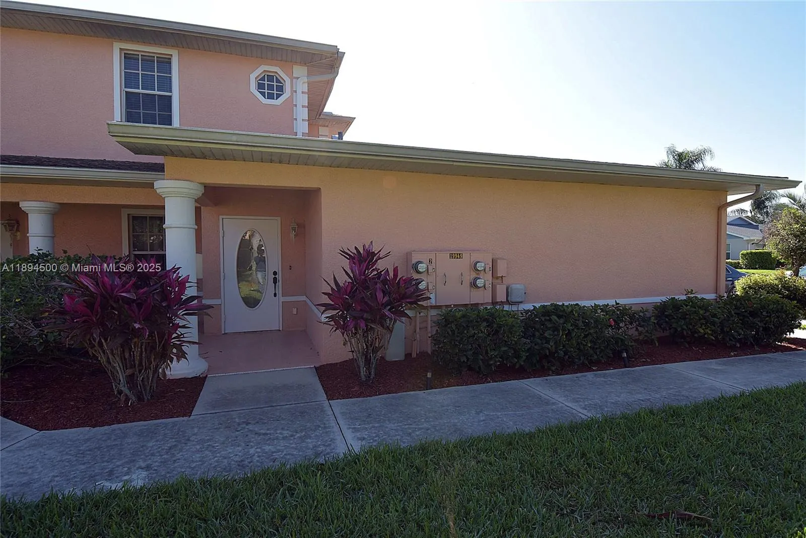 19949 Lake Vista Cir, #2