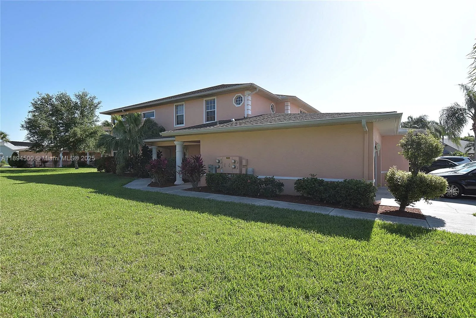 19949 Lake Vista Cir, #2