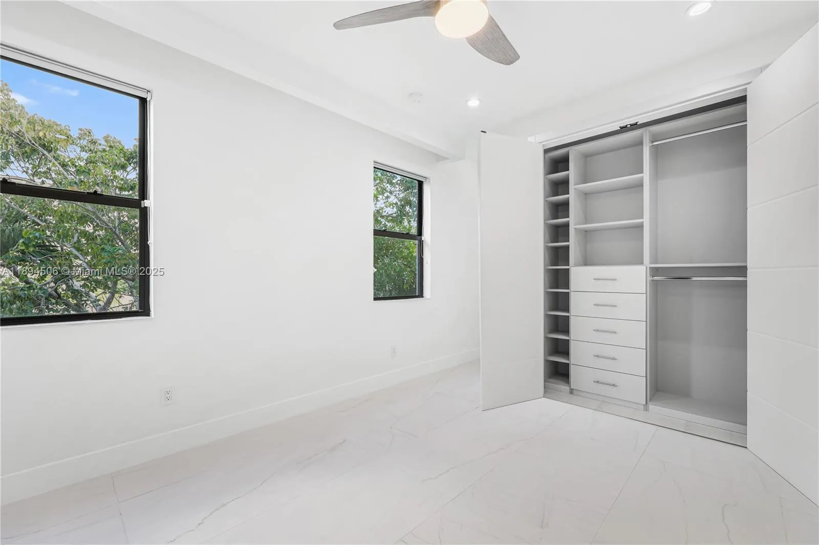815 NE 17th Ter