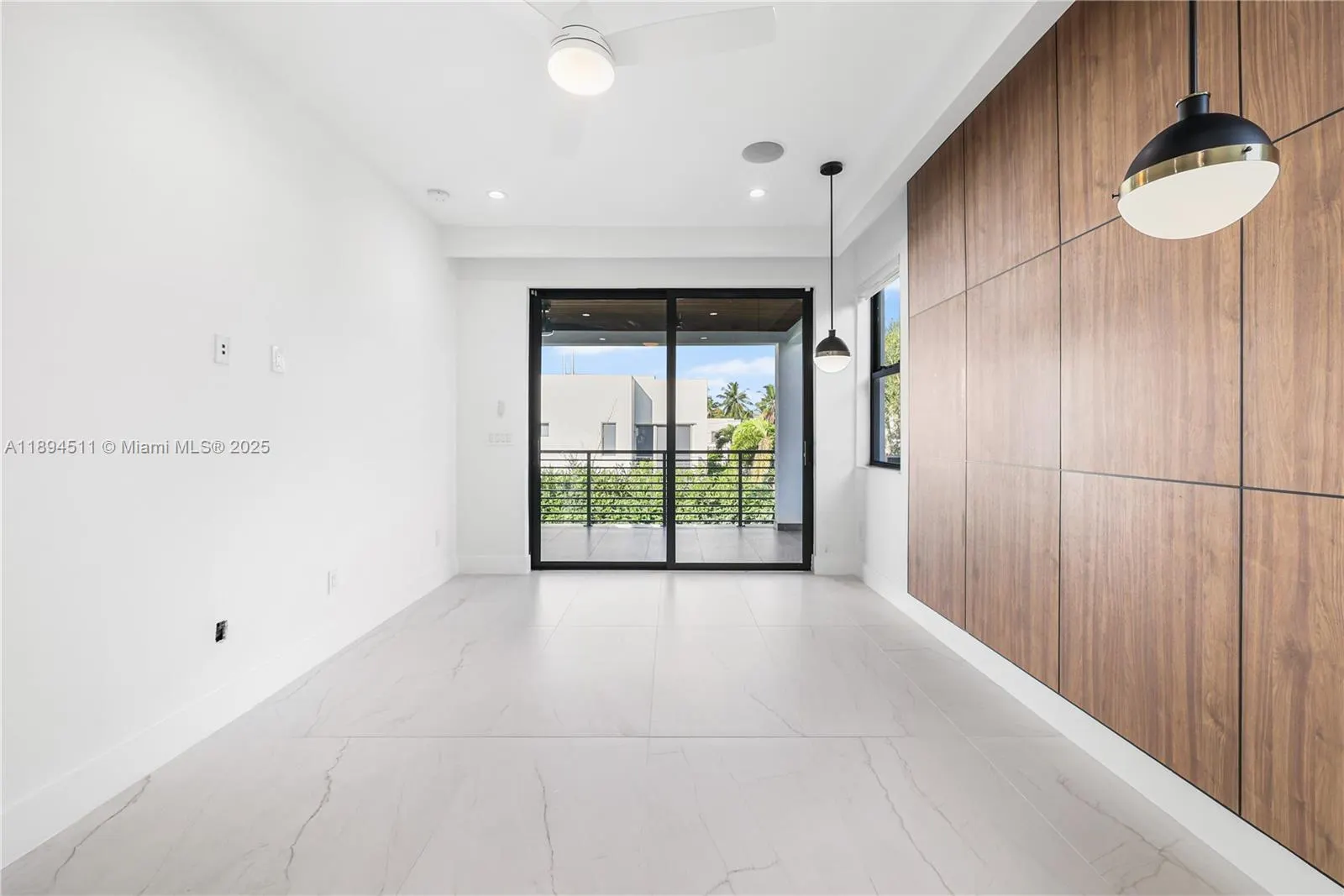 813 NE 17th Ter, #1