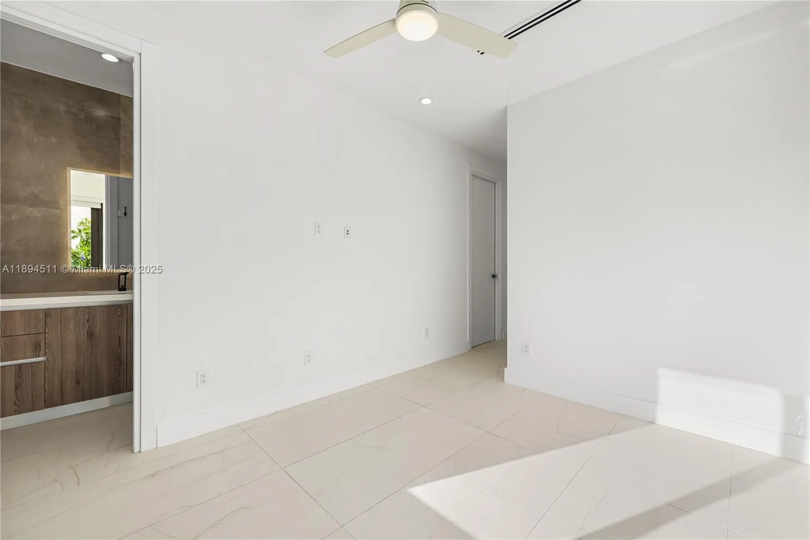 813 NE 17th Ter, #1