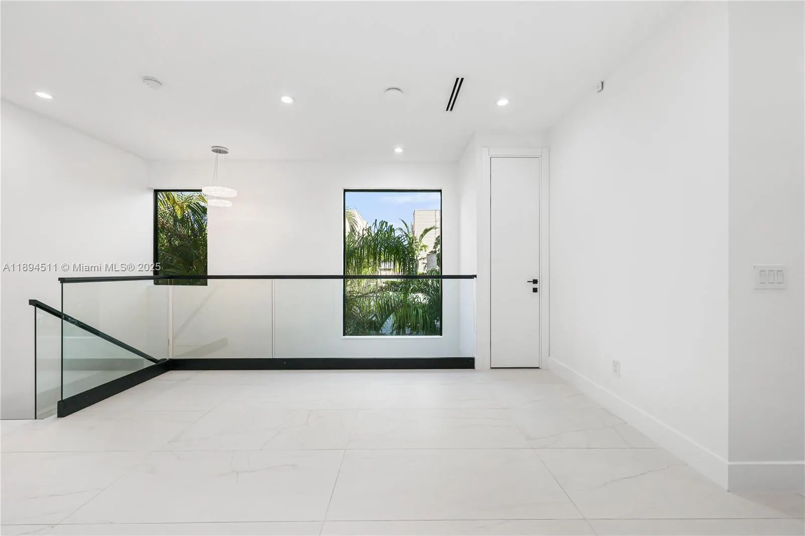 813 NE 17th Ter, #1