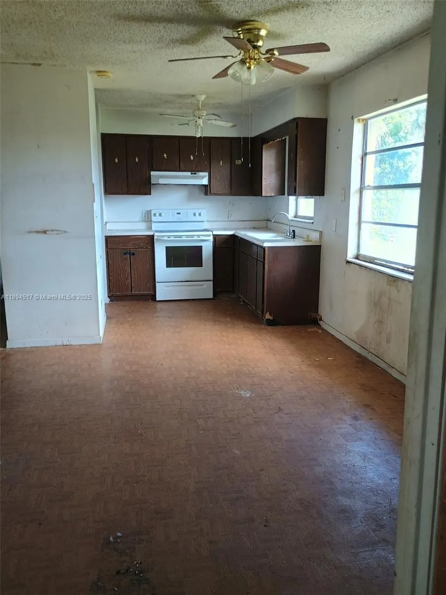1014 Virginia