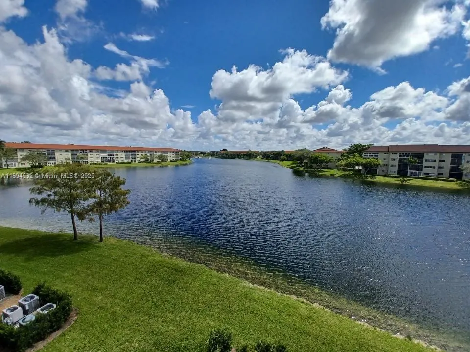 13100 SW 11th Ct, #413C