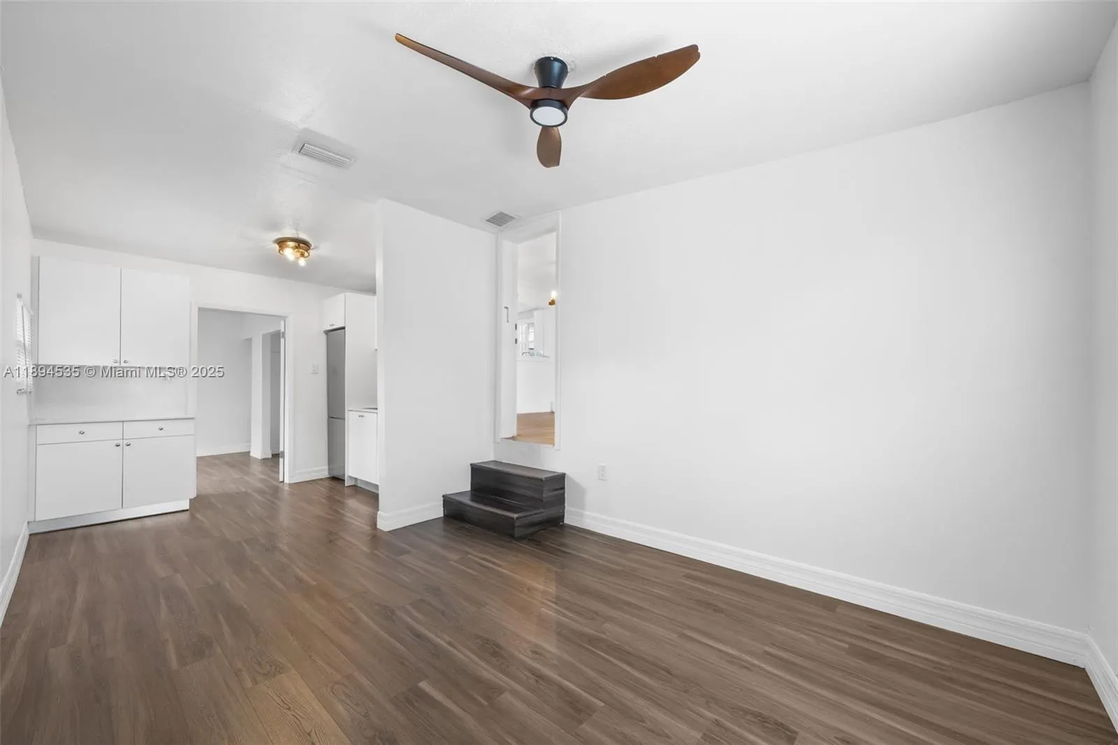 6381 SW 39th St, #-