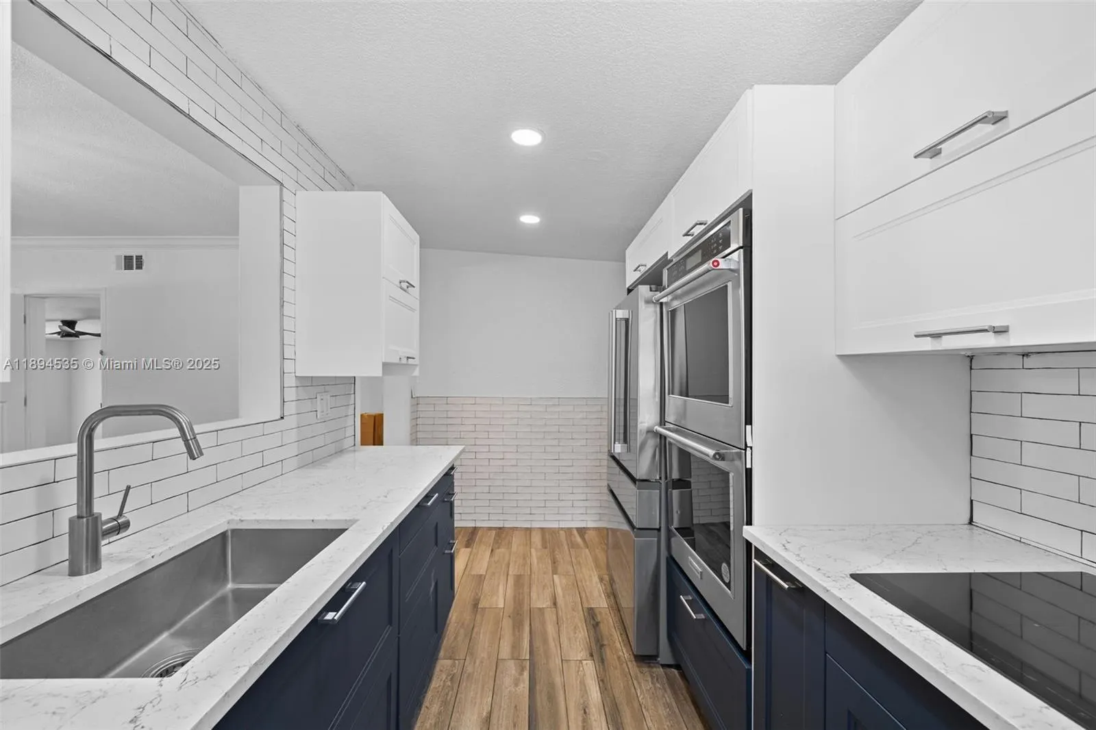 6381 SW 39th St, #-