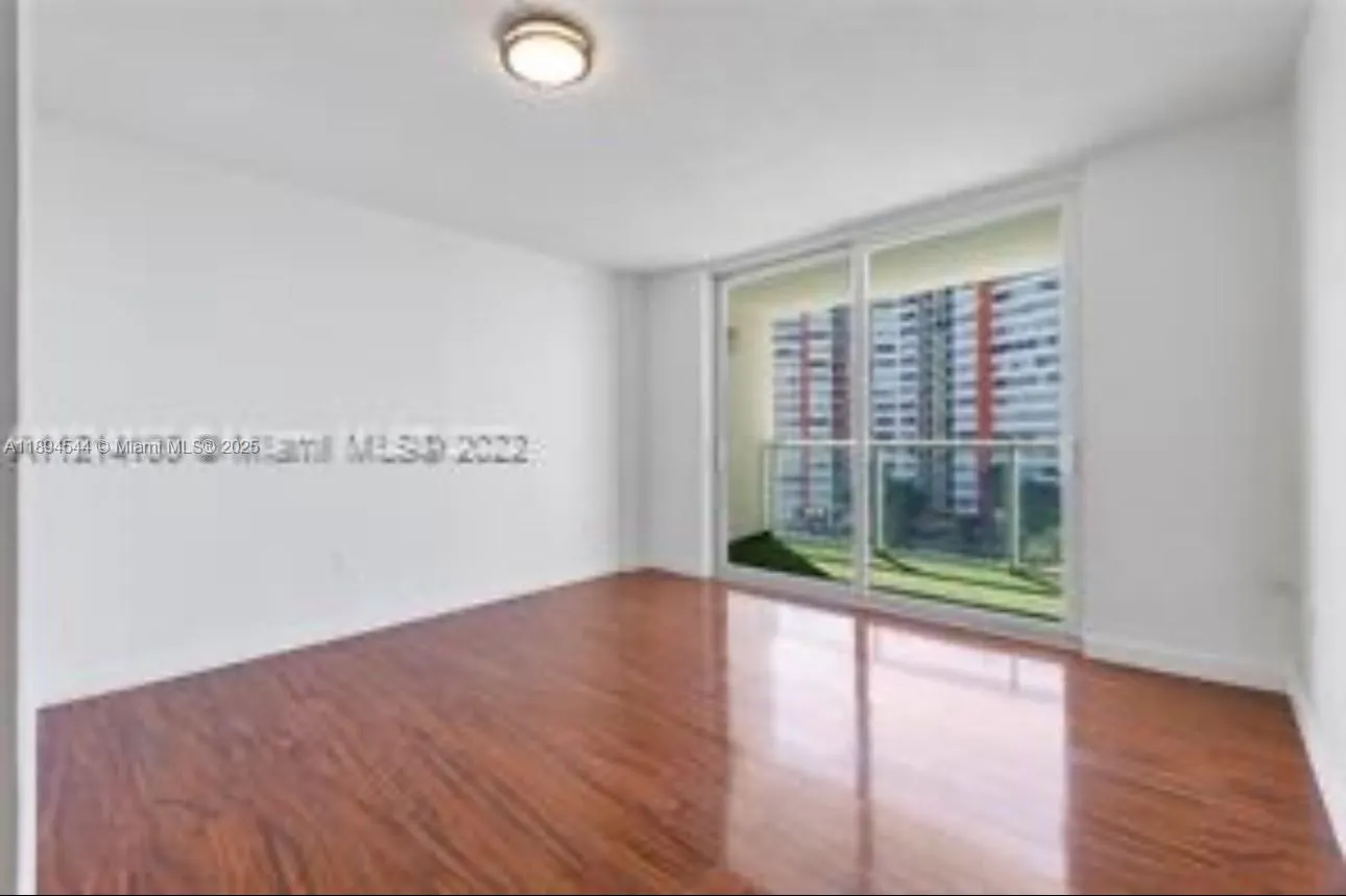 1351 NE Miami Gardens Dr, #622E