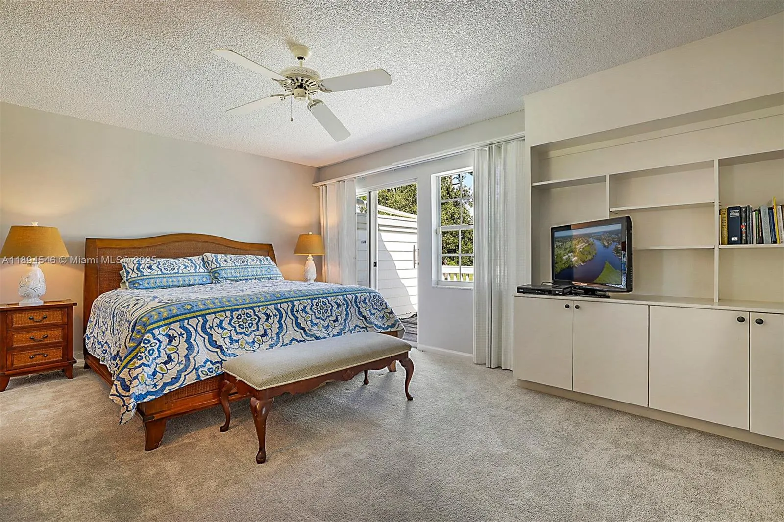 8853 SE Riverfront Ter