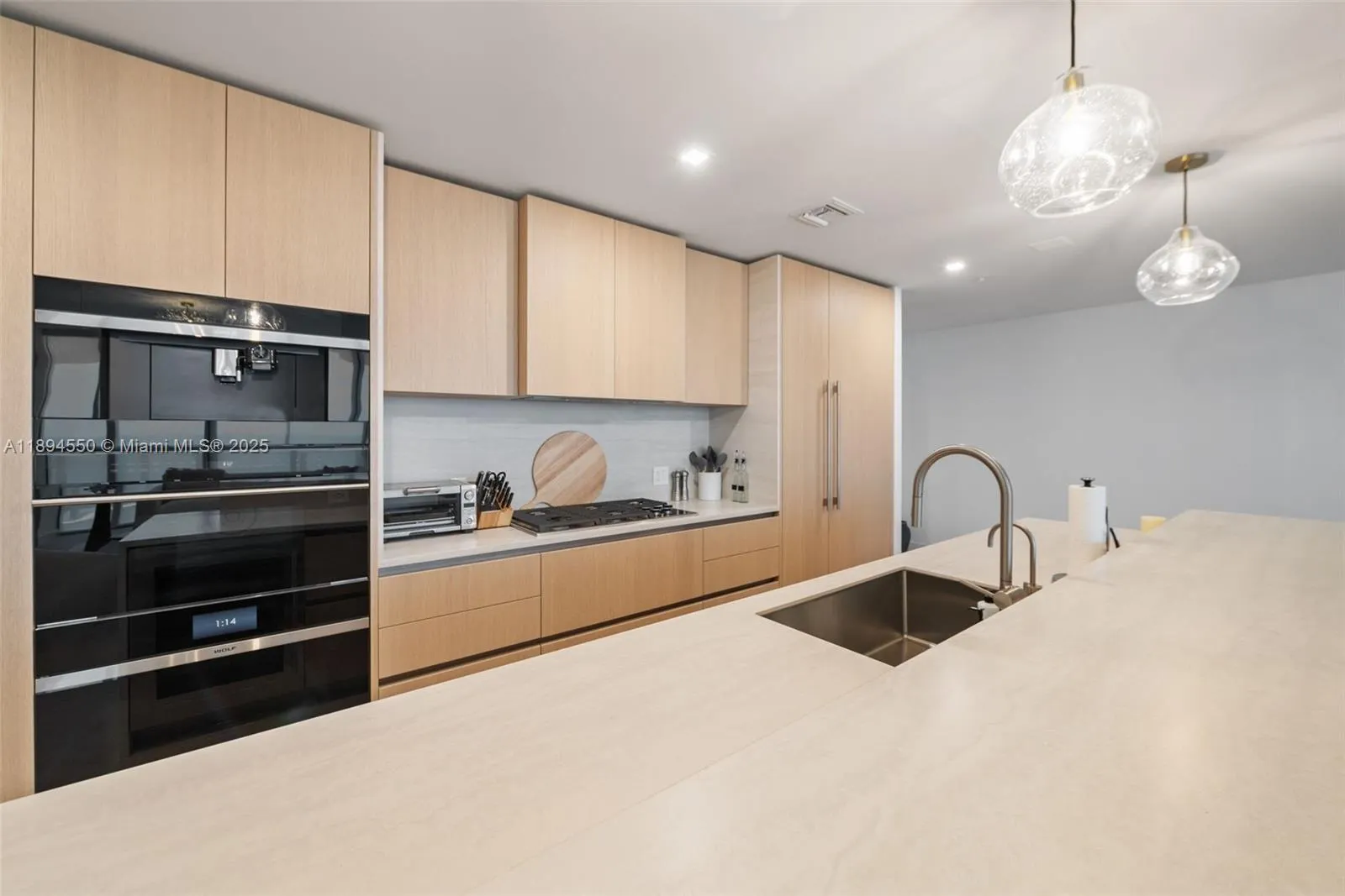 900 N Ocean Blvd, #1203