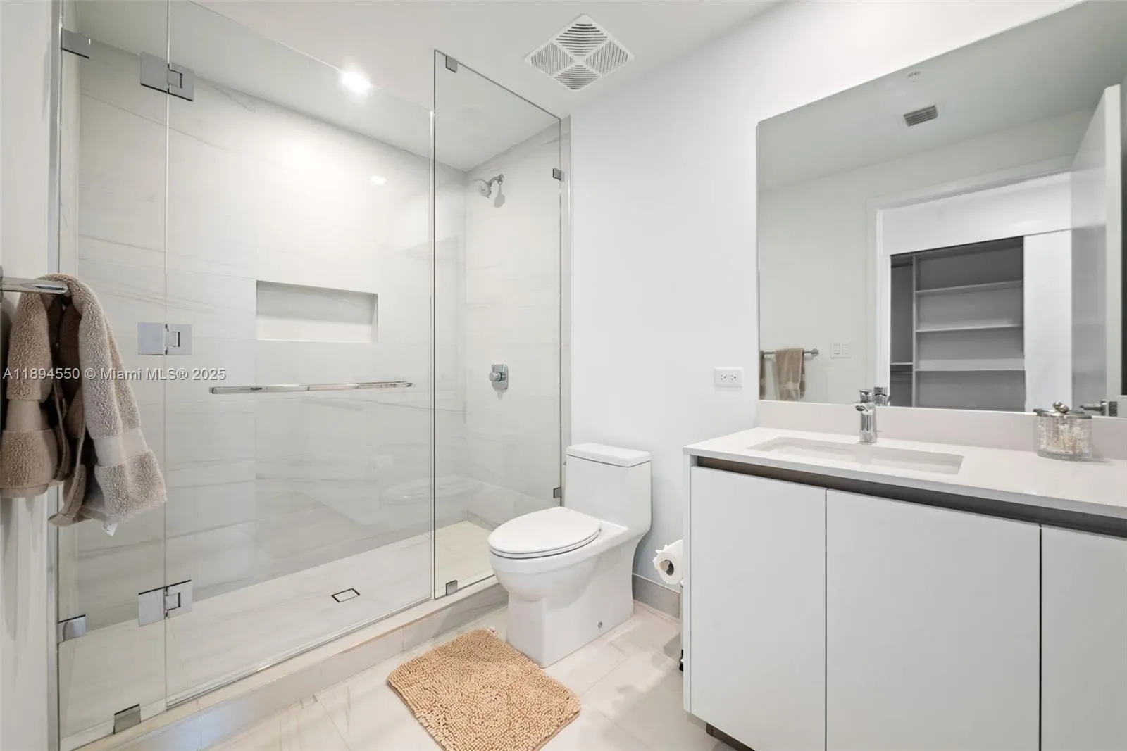 900 N Ocean Blvd, #1203