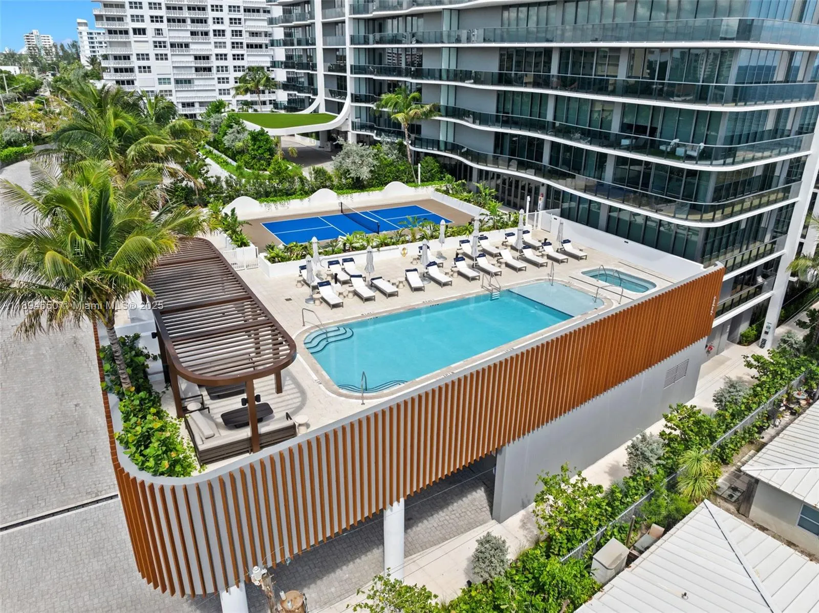 900 N Ocean Blvd, #1203