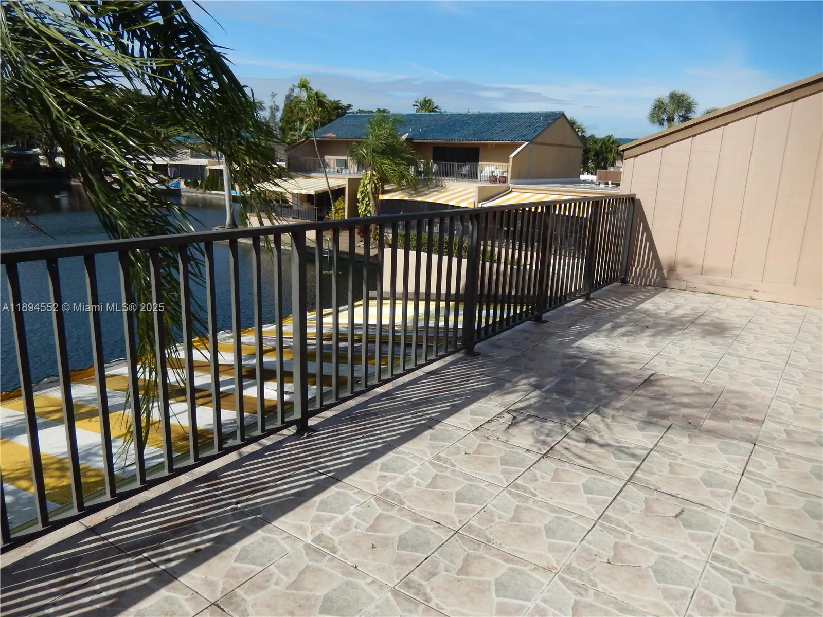 16000 Kilmarnock Dr