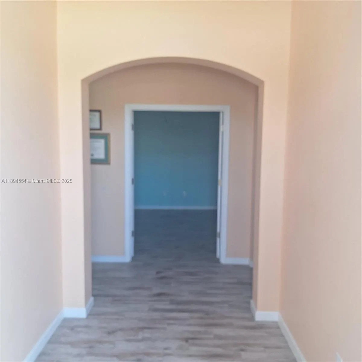 11484 SW Lake Park Dr