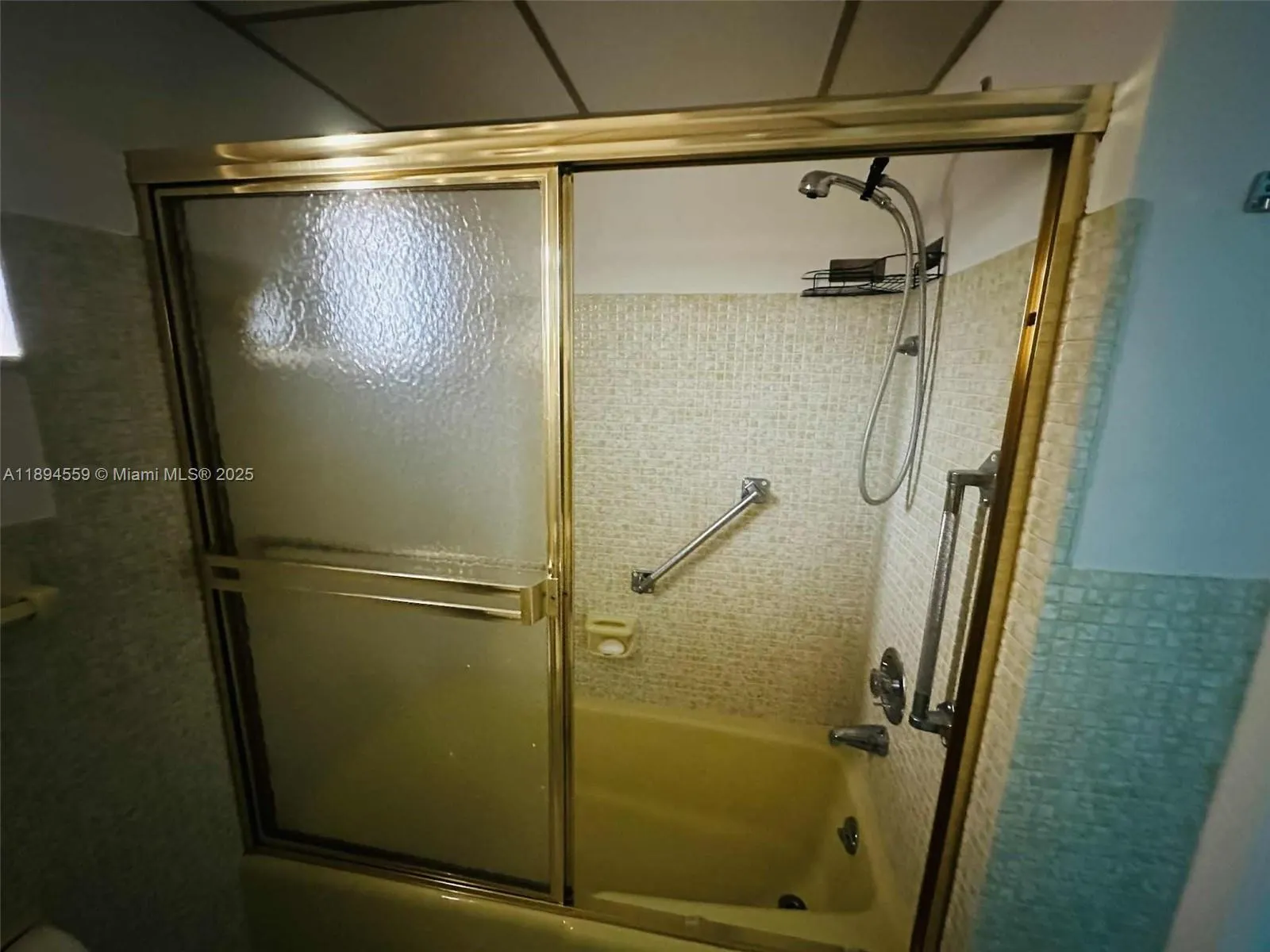 215 SE 3rd Ave, #404A