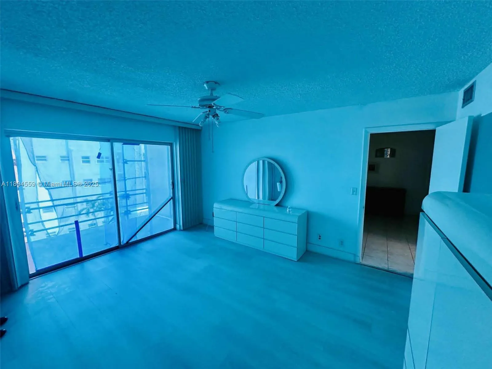 215 SE 3rd Ave, #404A