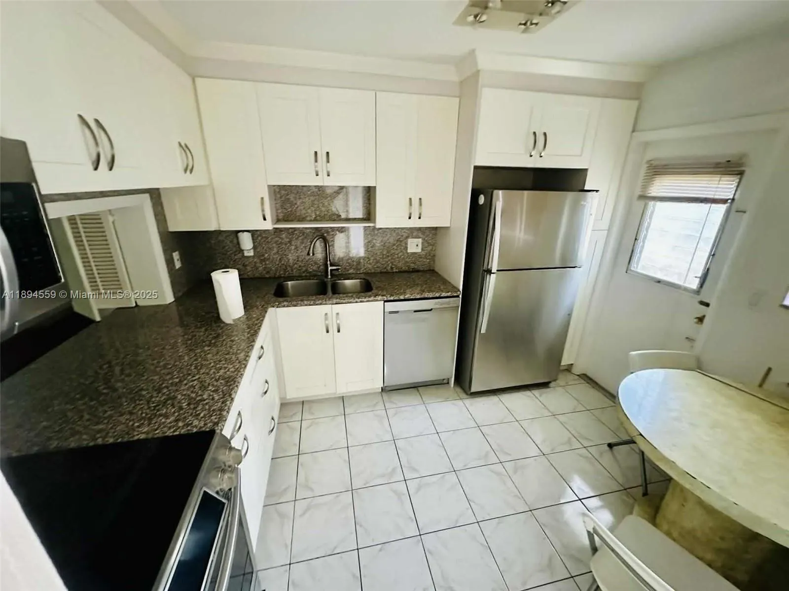 215 SE 3rd Ave, #404A