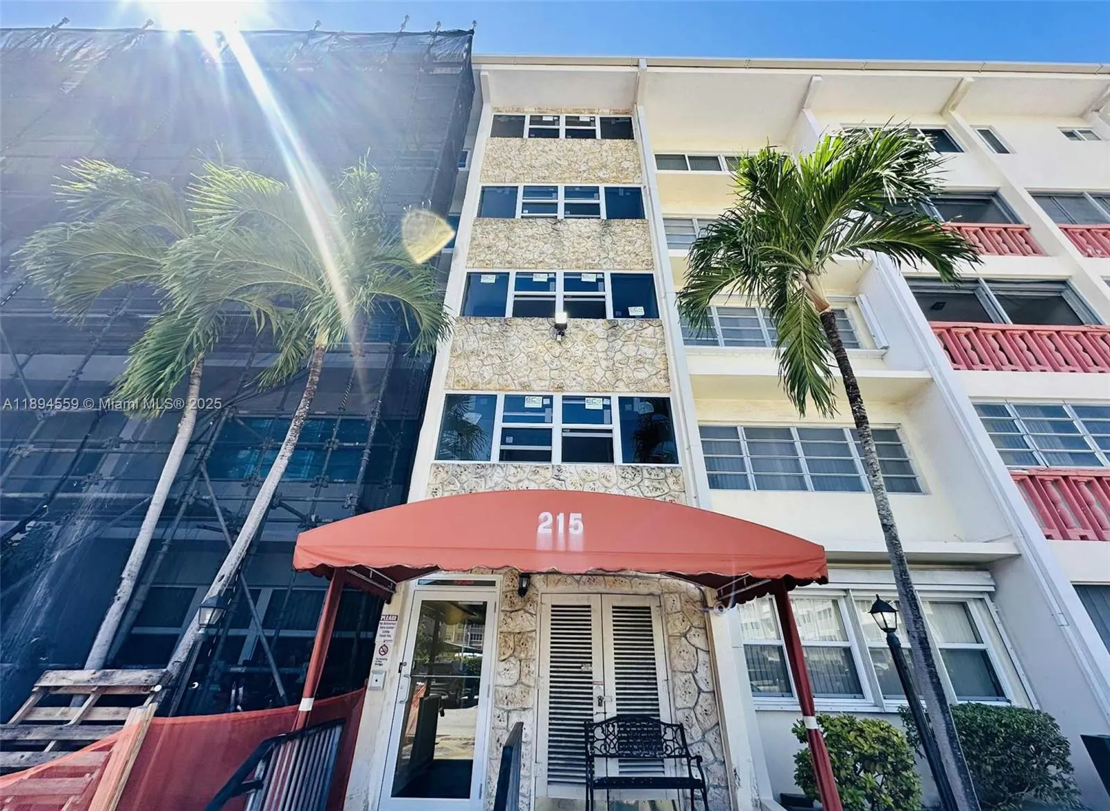 215 SE 3rd Ave, #404A