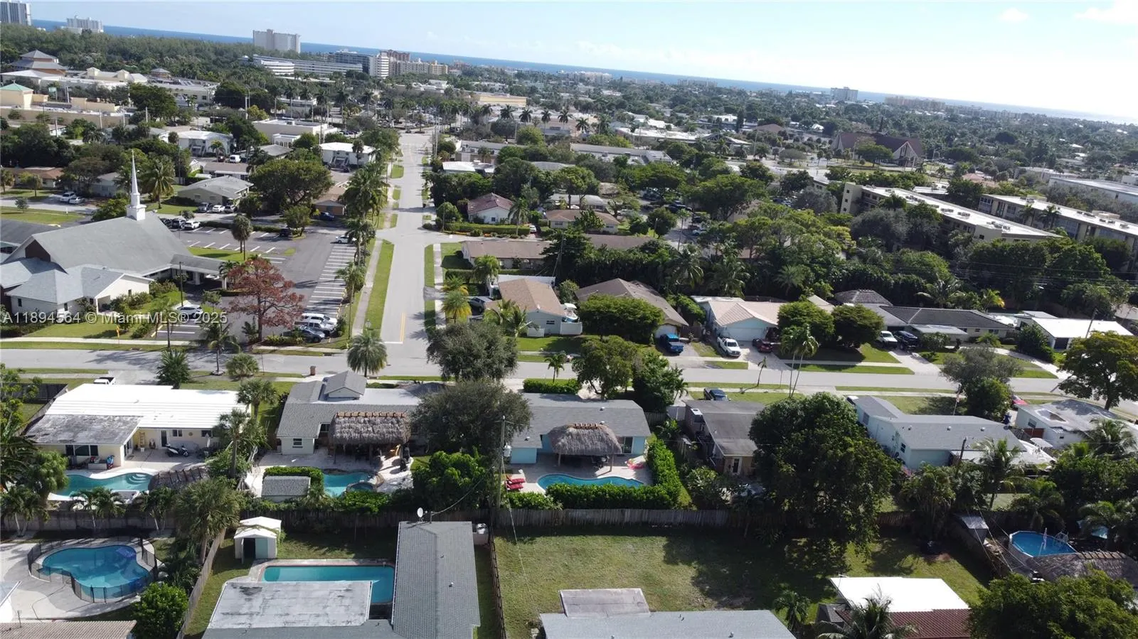 269 SE 8th Ave