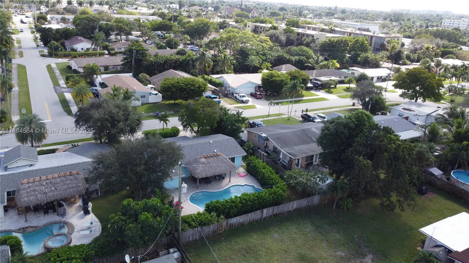 269 SE 8th Ave