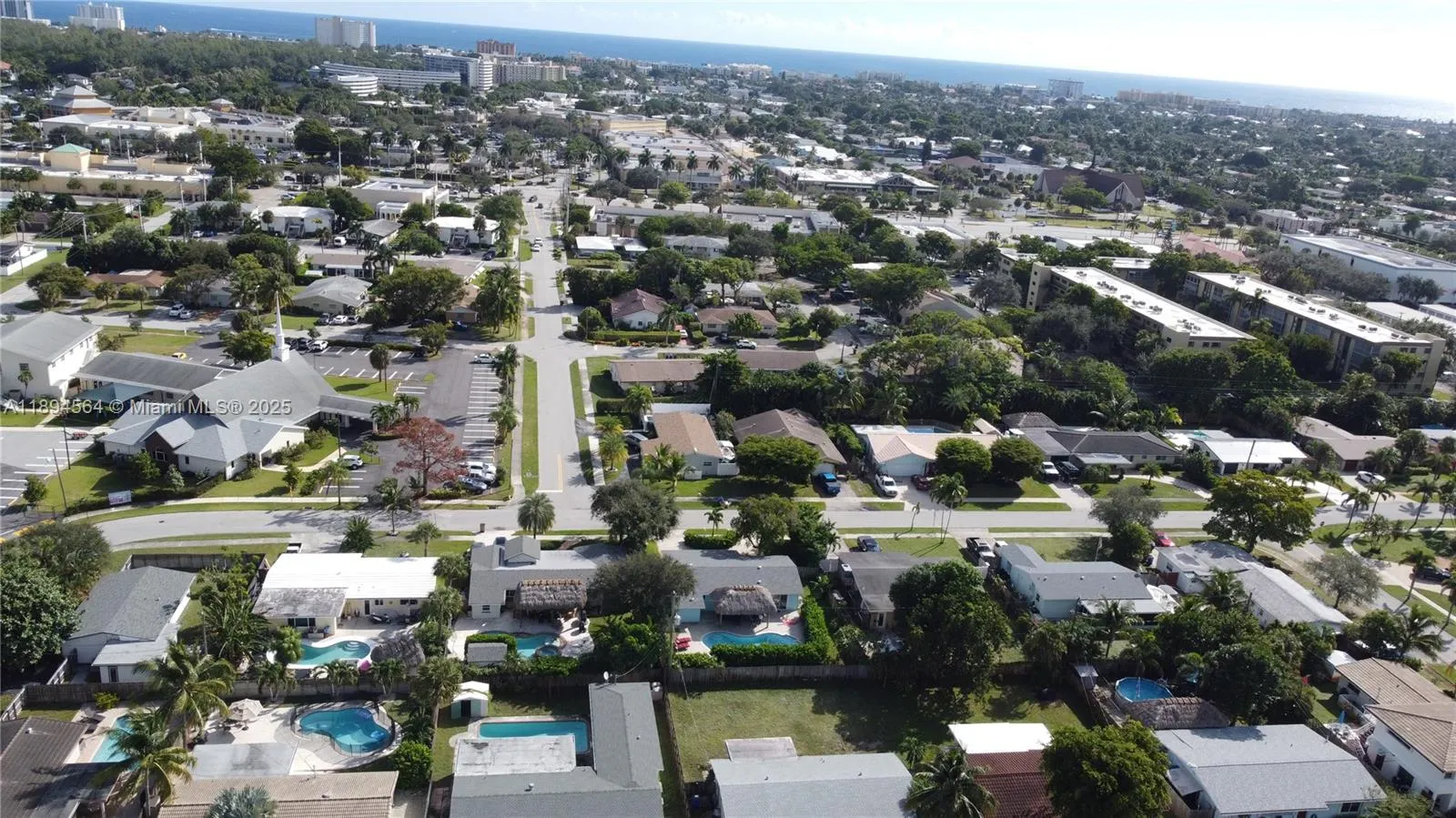269 SE 8th Ave