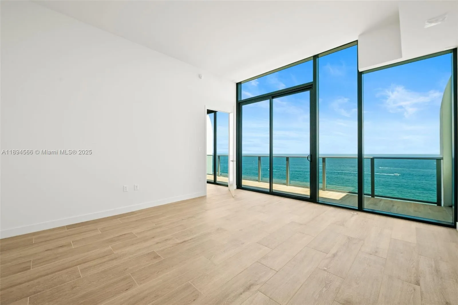 900 N Ocean Blvd, #UPH04