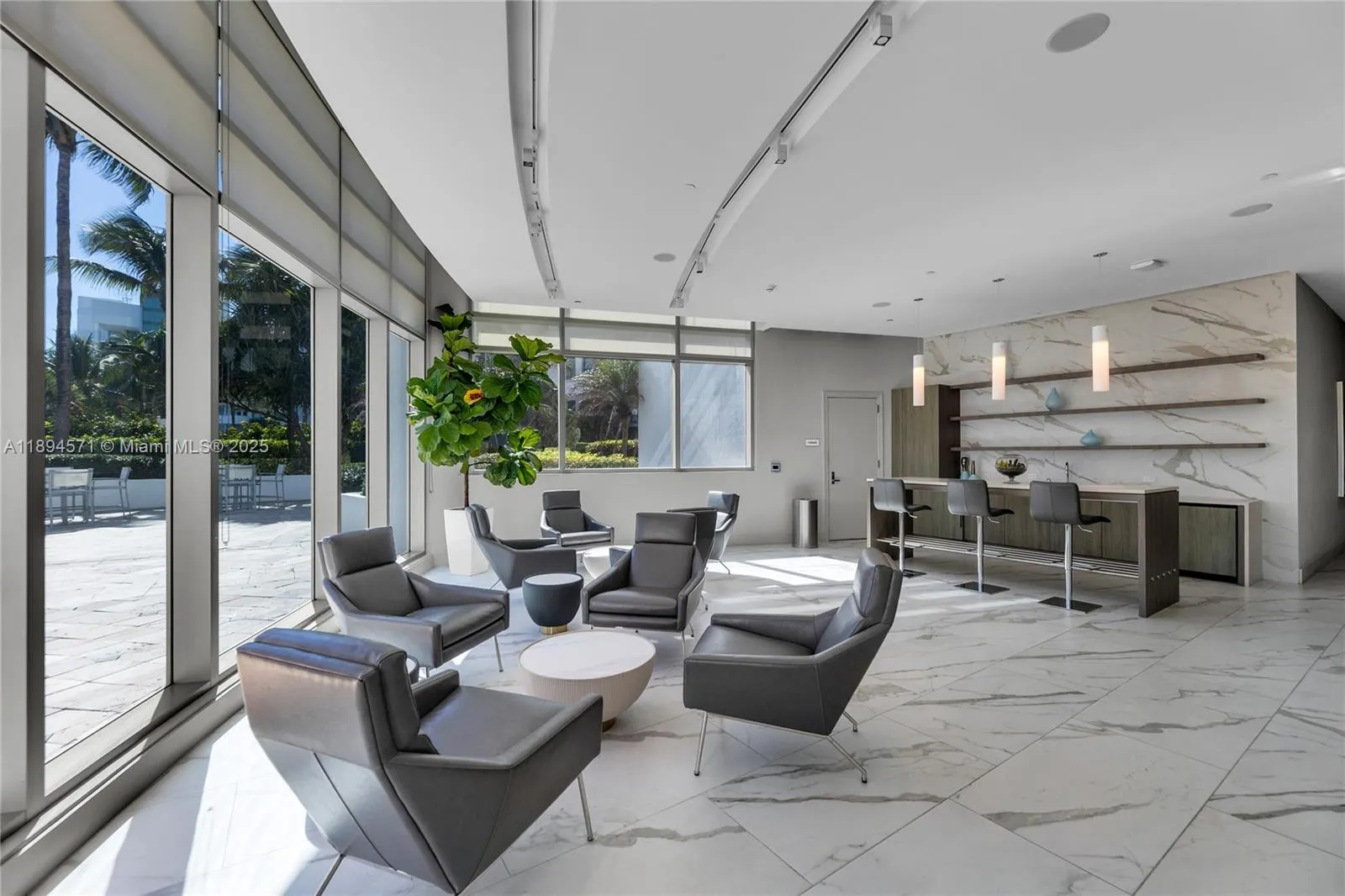 3535 S OCEAN DR, #2102