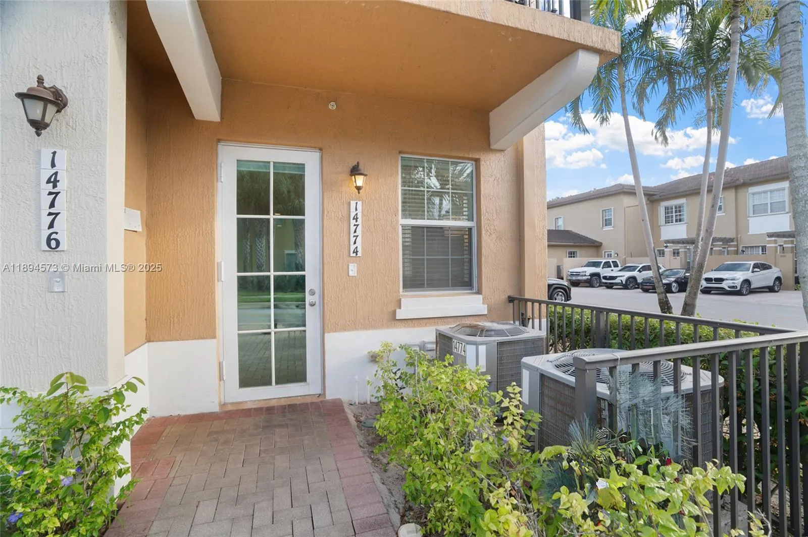 14774 SW 10th St, #14774