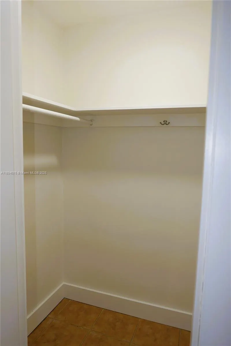 1720 Funston St, #111