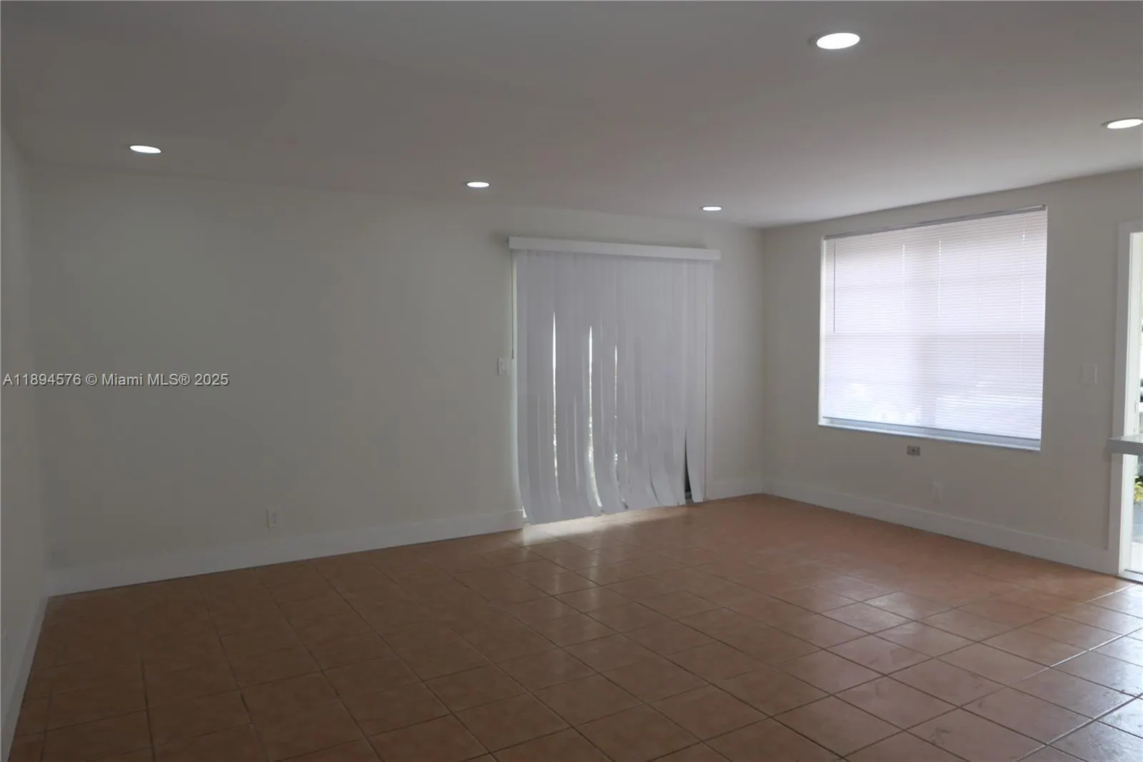 1720 Funston St, #111