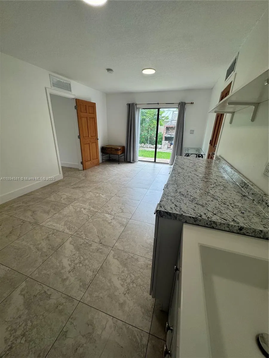 15730 SW 103rd Ave, #X