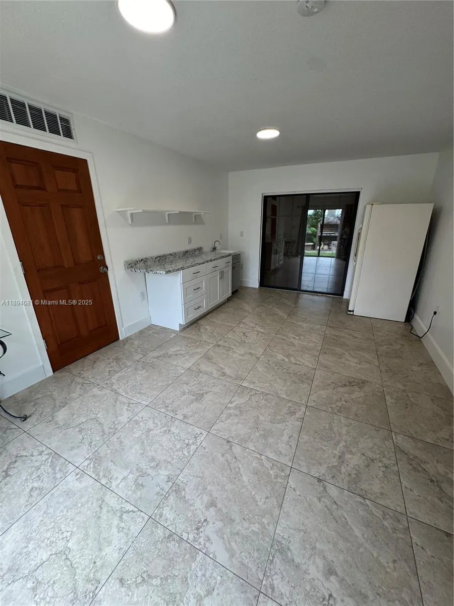 15730 SW 103rd Ave, #X