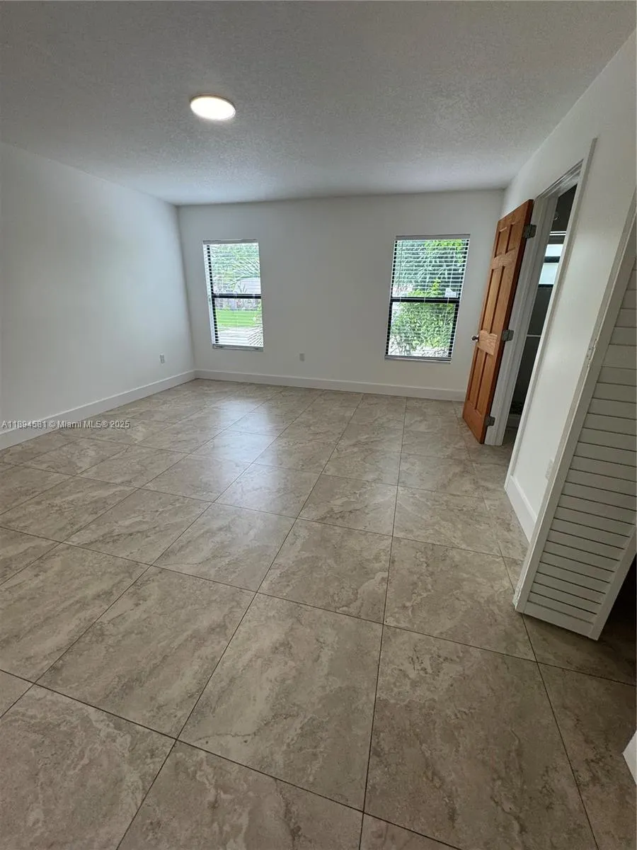 15730 SW 103rd Ave, #X