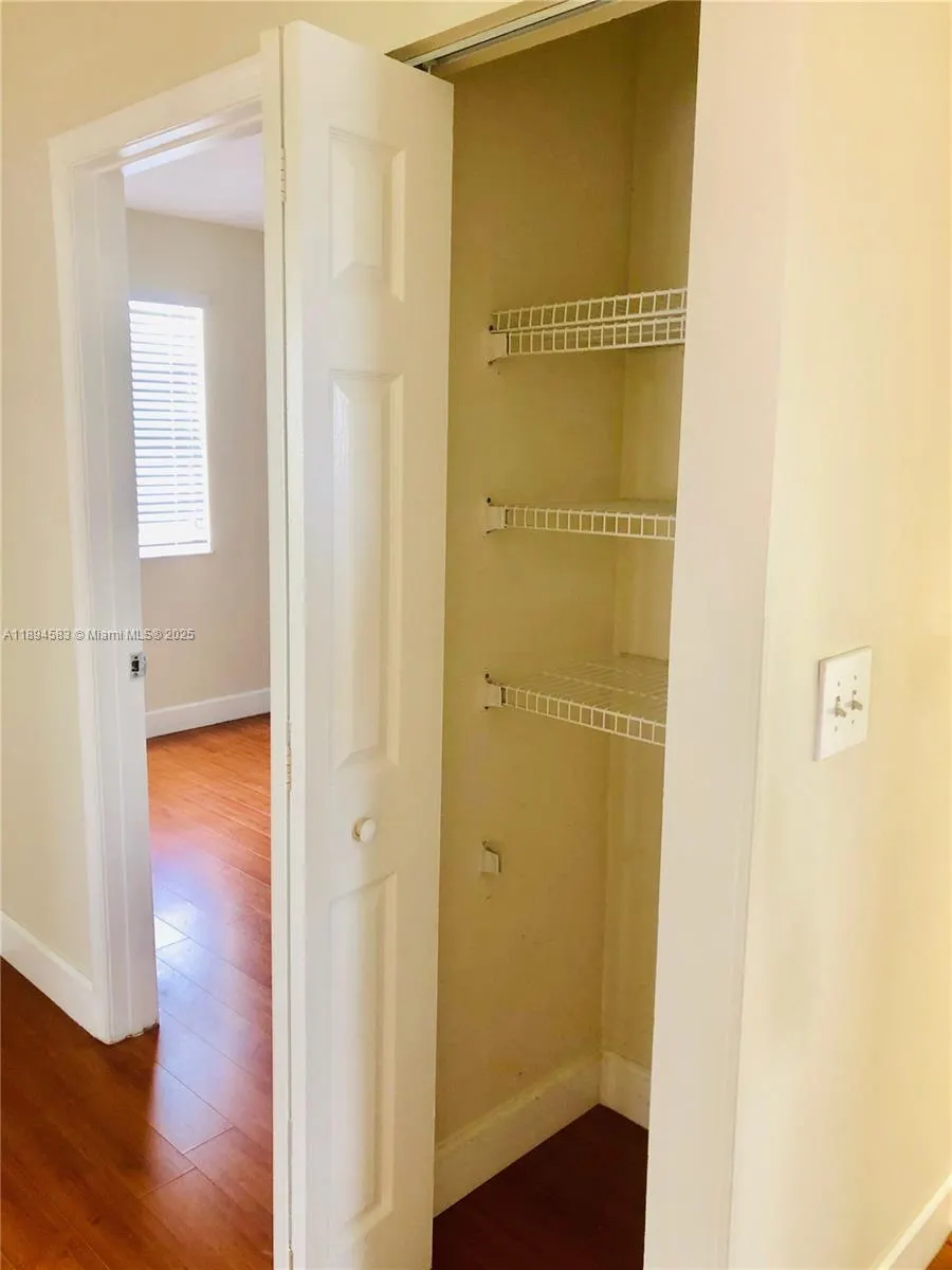 1010 SW 99th Ave, #-