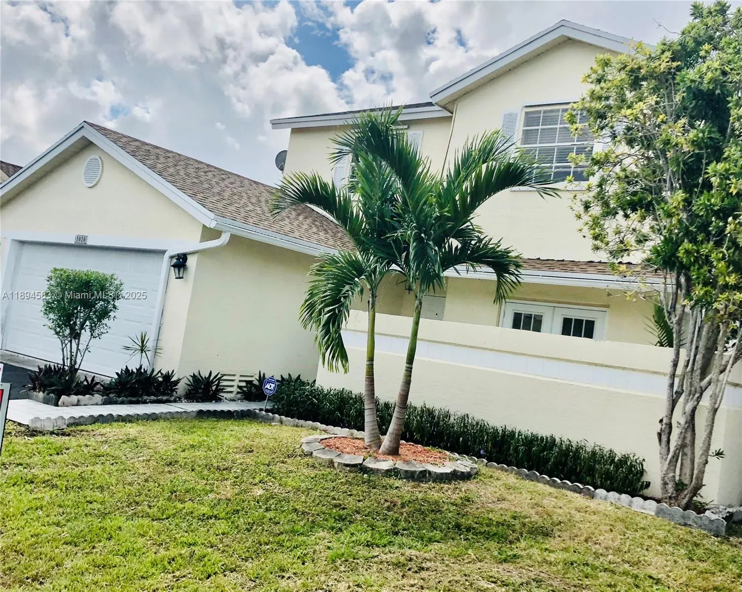 1010 SW 99th Ave, #-