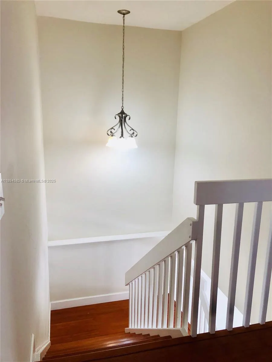 1010 SW 99th Ave, #-