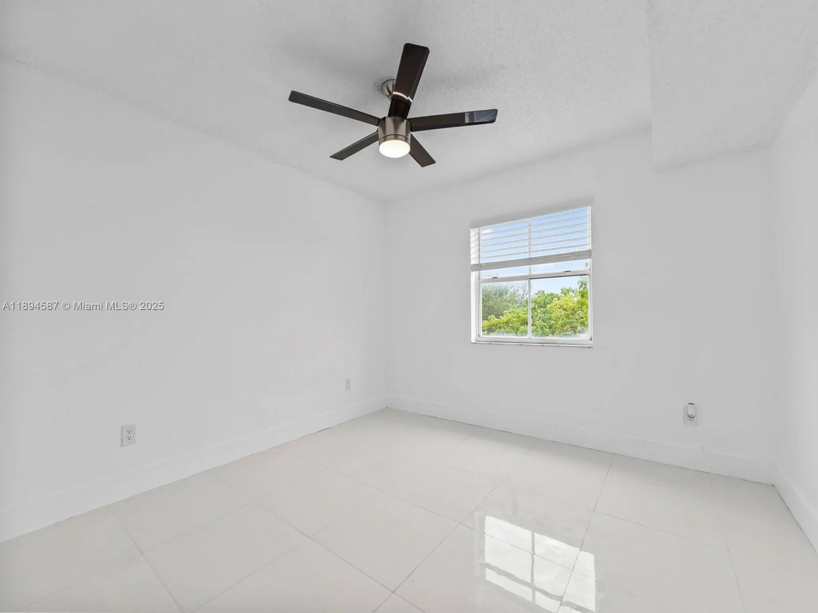 8260 SW 210th St, #211