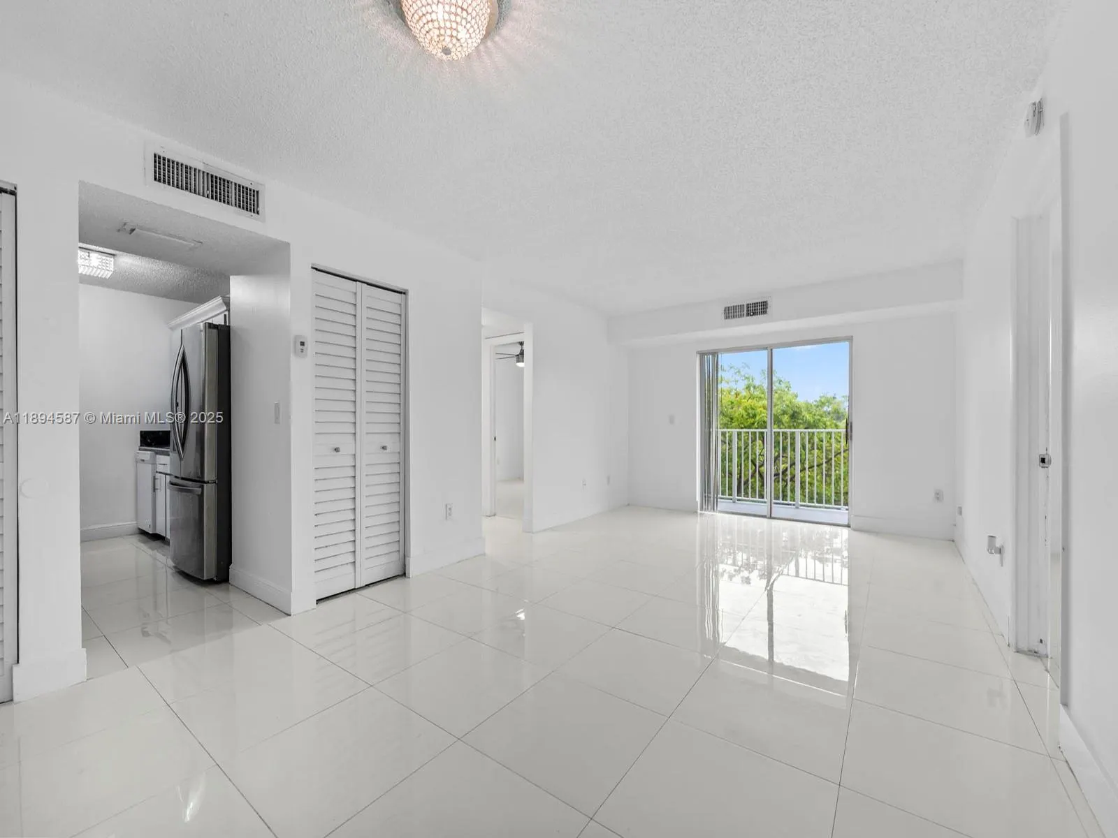 8260 SW 210th St, #211