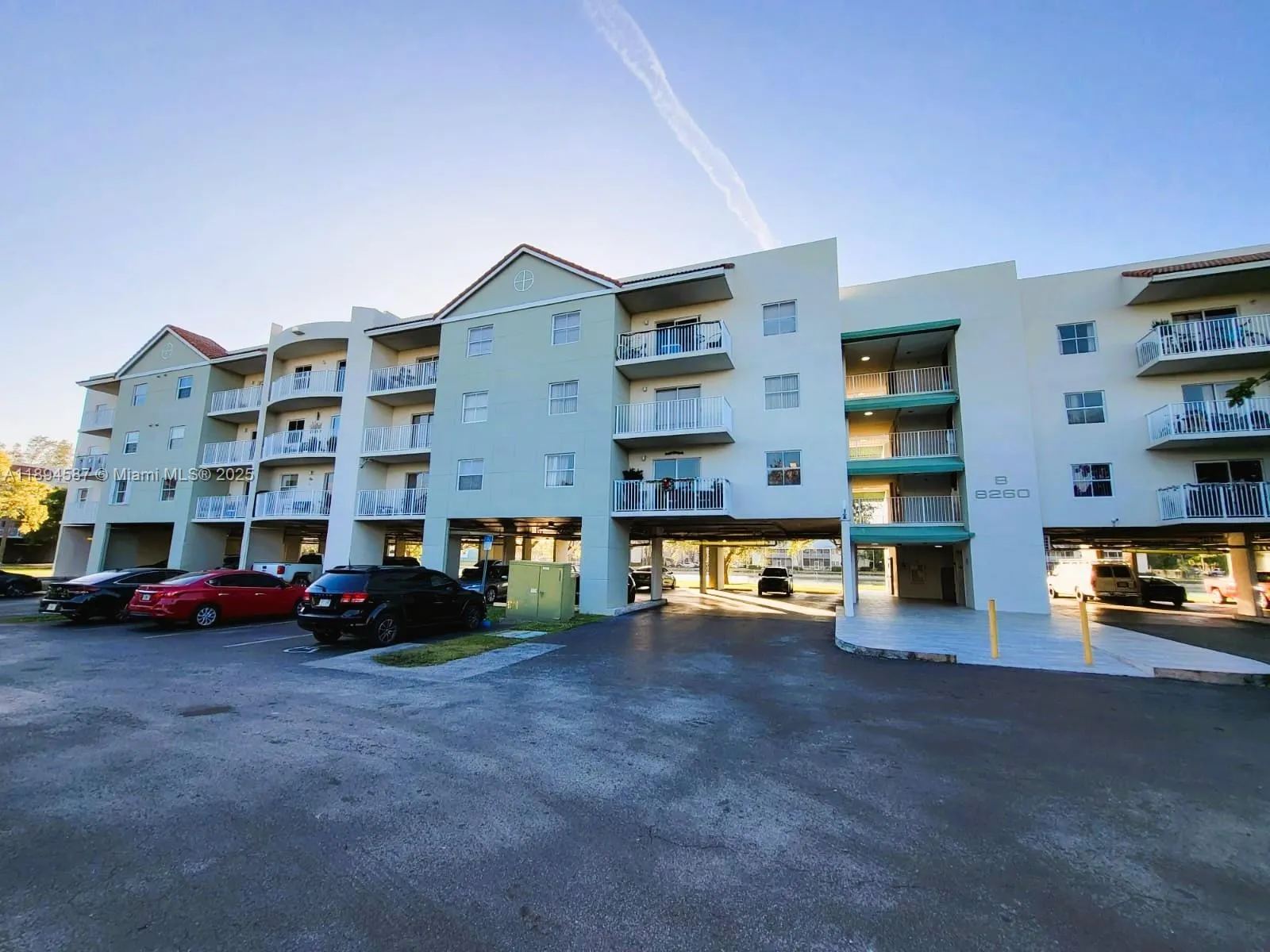 8260 SW 210th St, #211