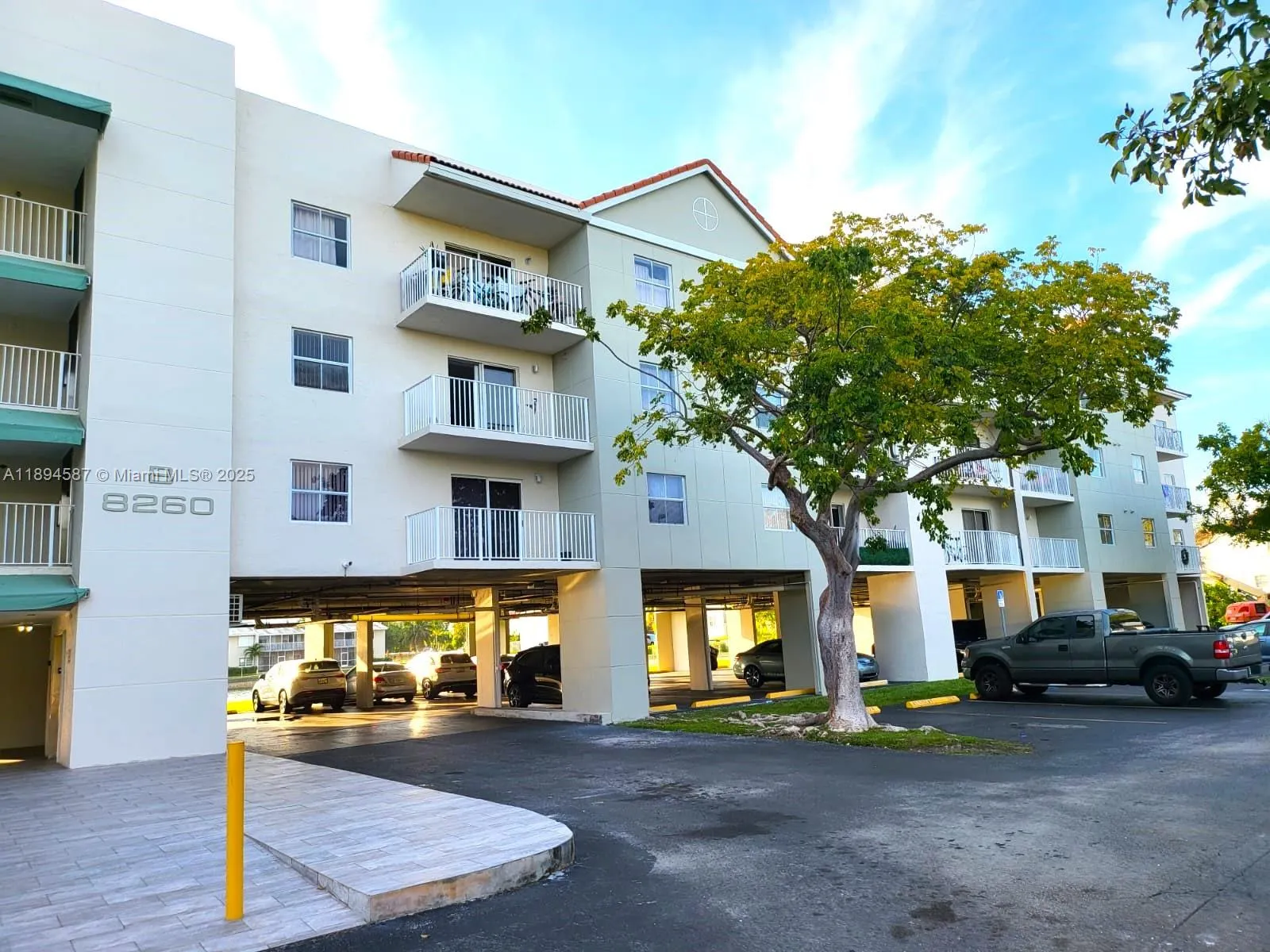 8260 SW 210th St, #211
