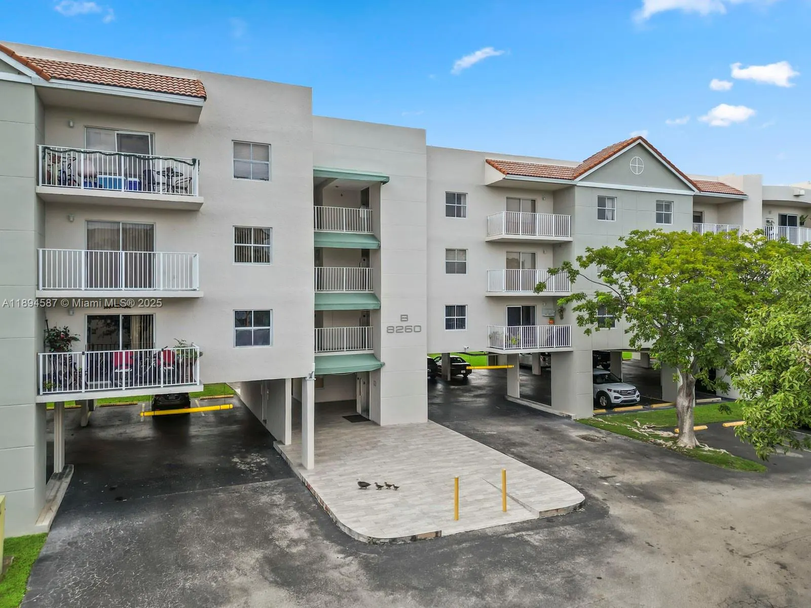 8260 SW 210th St, #211