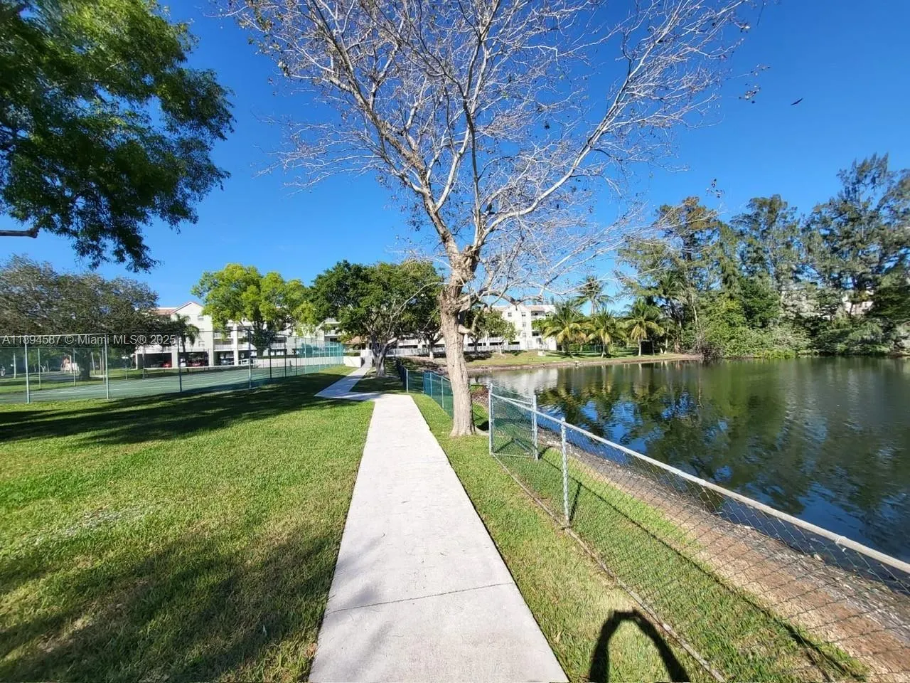 8260 SW 210th St, #211