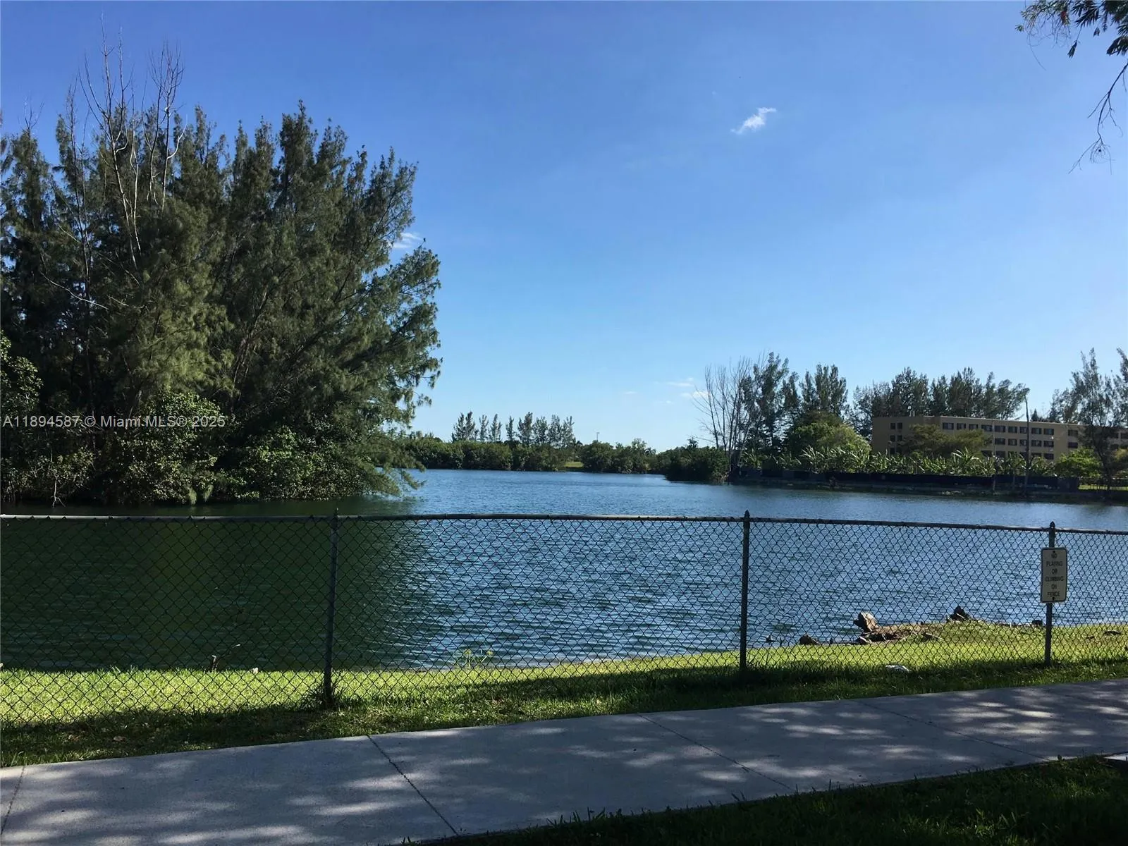 8260 SW 210th St, #211