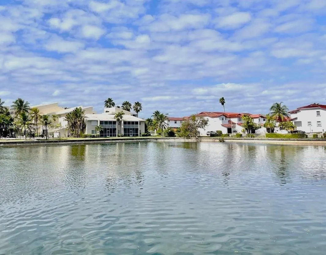 8260 SW 210th St, #211