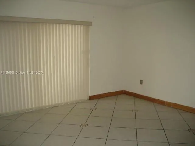 10810 N KENDALL DR, #Q-11